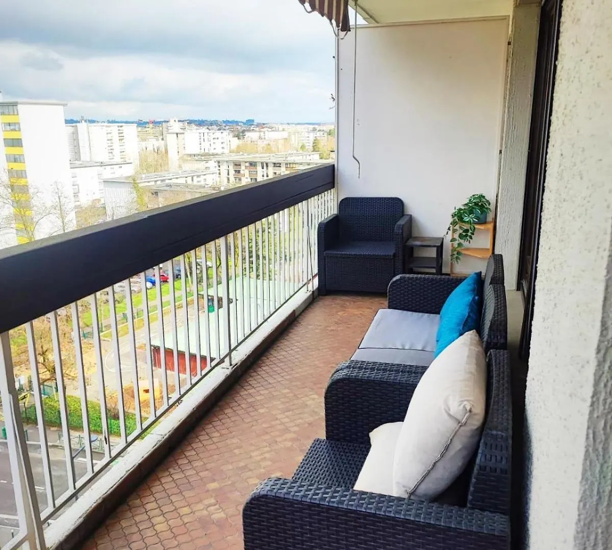 T1 Proche De Geneve - Parking, Zone Calme Et Bien Desservie - Belle Vue Annemasse